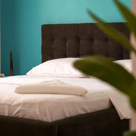 Fratelli Summerland 马马亚